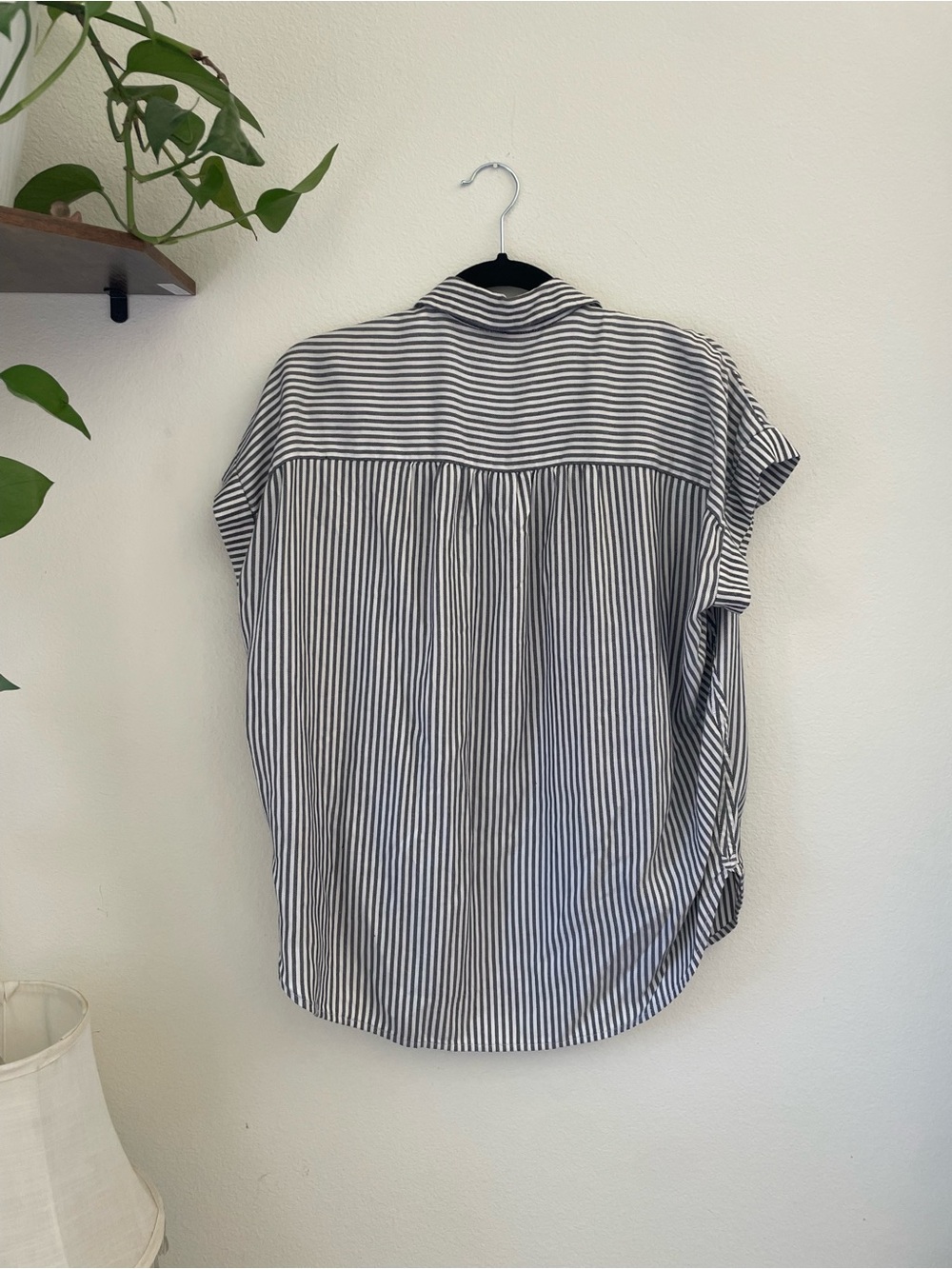 Madewell Blue & White Stripe Oversized Button-Up Top Size Small - Picture 3 of 3